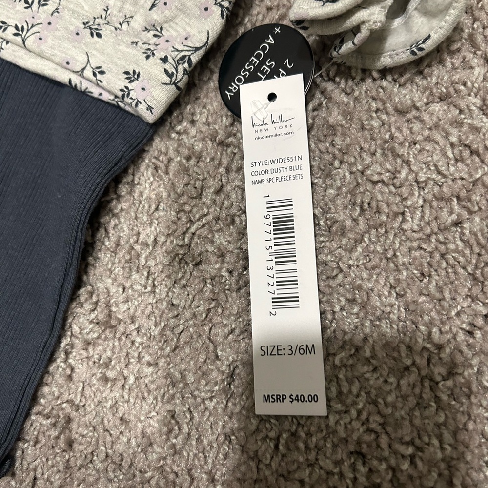 Floral Baby Outfit with Leggings and Headband- nwt- 3-6 month - Picture 3 of 4